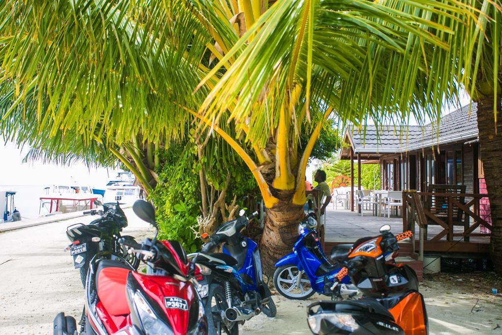 Hotel Maldives Seashine Huraa Exterior foto